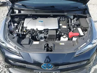 2021 Toyota Prius L Eco with VIN JTDKAMFU8M3136565, listed as a IAAI auction lot 42161896 with 39,634 mi miles and . Bid and sale history available at DreamBid. Image 10.