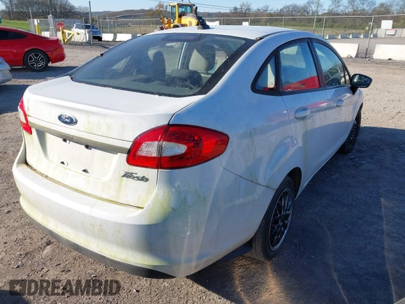 2012 Ford Fiesta S with VIN 3FADP4AJ0CM154243, listed as a IAAI auction lot 40806342 with 172,732 mi miles. Bid and sale history available at carsss.com. Image 4.