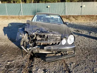 2005 Mercedes-Benz E-Class 5.5L AMG with VIN WDBUF76J25A746426, listed as a Copart auction lot 85879584 with 134,055 mi miles and Salvage Title. Bid and sale history available at carsss.com. Image 5.