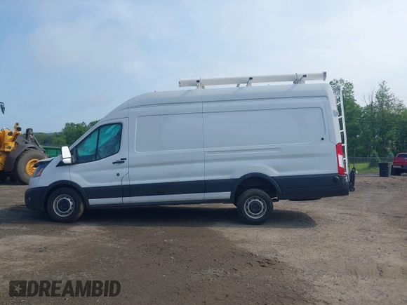 2024 Ford Transit Cargo z VIN 1FTBW3X80RKA42450, wystawiony jako IAAI lot #42317872 z przebiegiem 12 464 mil mil oraz . Historia ofert i sprzedaży dostępna na DreamBid. Obrazek 15.