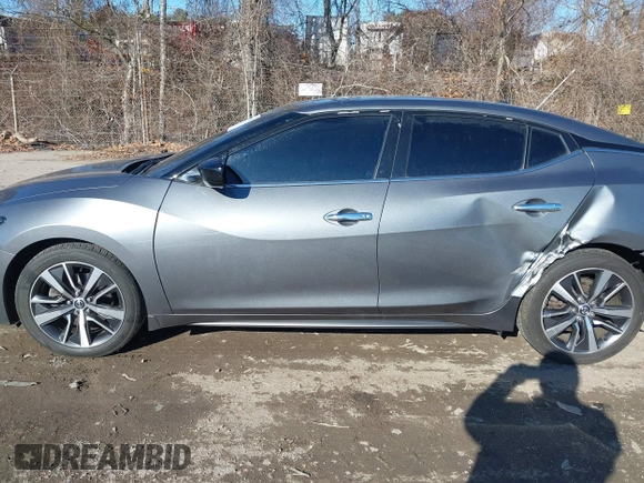 2019 Nissan Maxima SV with VIN 1N4AA6AV4KC373290, listed as a IAAI auction lot 41319597 with 51,698 mi miles and . Bid and sale history available at DreamBid. Image 14.