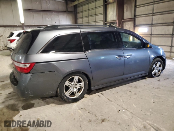 2013 Honda Odyssey Touring with VIN 5FNRL5H95DB012005, listed as a Copart auction lot 46259115 with 195,534 mi miles and Salvage Title. Bid and sale history available at carsss.com. Image 3.