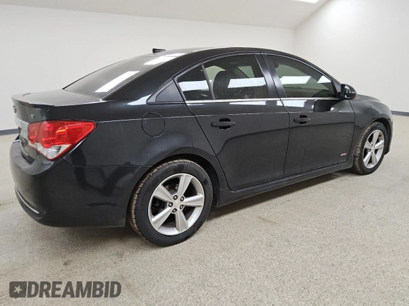2014 Chevrolet Cruze 2LT с VIN 1G1PE5SB3E7428938, выставлен на аукционе Copart как лот 57038955 с пробегом 166 558 миль миль и Чистый • Clean title. История ставок и продаж доступна на DreamBid. Изображение 3.