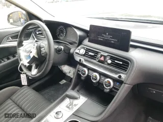 2022 Genesis G70 2.0T with VIN KMTG34TA5NU101196, listed as a Copart auction lot 51397252 with 6,186 mi miles. Bid and sale history available at carsss.com. Image 9.