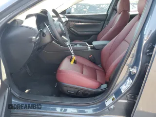 2024 Mazda 3 S Carbon Edition with VIN 3MZBPBCM1RM408173, listed as a Copart auction lot 67511814 with 343 mi miles and Clean title. Bid and sale history available at DreamBid. Image 7.
