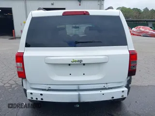 2012 Jeep Patriot Sport with VIN 1C4NJPBA1CD687312, listed as a IAAI auction lot 42651235 with 122,206 mi miles and . Bid and sale history available at DreamBid. Image 16.