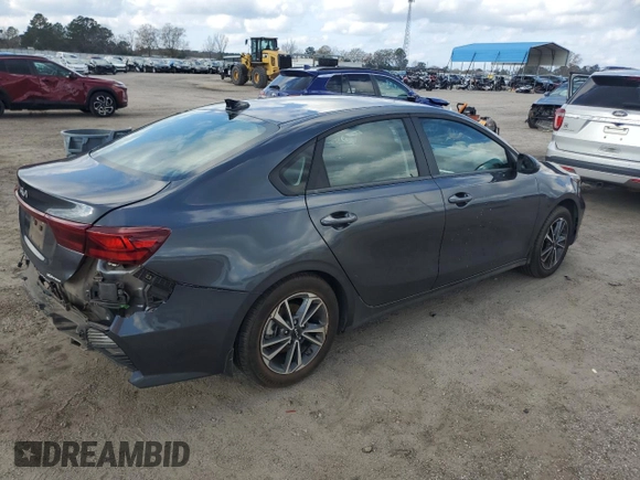 2024 Kia Forte LXS with VIN 3KPF24ADXRE742374, listed as a Copart auction lot 87043894 with 19,639 mi miles and Salvage Title. Bid and sale history available at carsss.com. Image 3.