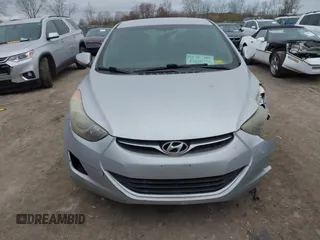 2013 Hyundai Elantra GLS z VIN 5NPDH4AE8DH274678, wystawiony jako IAAI lot #42038774 z przebiegiem 171 504 mil mil oraz . Historia ofert i sprzedaży dostępna na DreamBid. Obrazek 12.