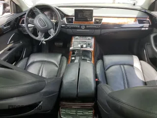 2011 Audi A8 z VIN WAURVAFD2BN004871, wystawiony jako Copart lot #55208355 z przebiegiem 167 356 mil mil oraz Szkody całkowita. Historia ofert i sprzedaży dostępna na DreamBid. Obrazek 8.