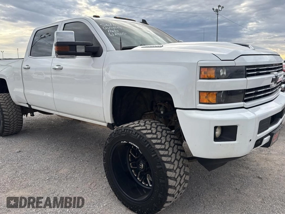2019 Chevrolet Silverado 3500HD LTZ with VIN 1GC4KXEY5KF160863, listed as a Copart auction lot 84287364 with 137,155 mi miles and Clean Title. Bid and sale history available at carsss.com. Image 1.