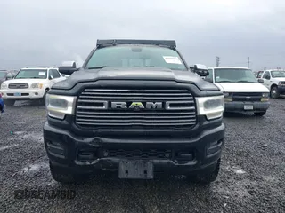 2019 Ram 2500 Laramie with VIN 3C6UR5FL7KG548833, listed as a IAAI auction lot 41557588 with 169,414 mi miles. Bid and sale history available at carsss.com. Image 12.