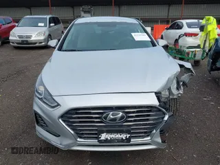 2018 Hyundai Sonata SEL with VIN 5NPE34AFXJH643127, listed as a IAAI auction lot 42155285 with 72,421 mi miles and . Bid and sale history available at carsss.com. Image 13.
