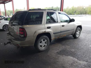 2003 Chevrolet TrailBlazer LS with VIN 1GNDS13S232326932, listed as a IAAI auction lot 42194665 with 137,183 mi miles and . Bid and sale history available at DreamBid. Image 4.