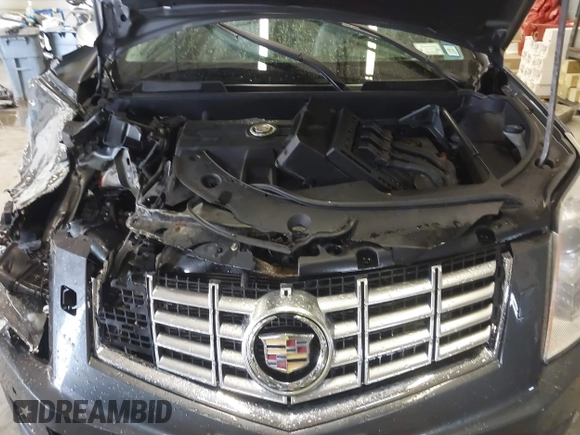 2013 Cadillac SRX Performance Collection with VIN 3GYFNHE37DS530908, listed as a IAAI auction lot 41662796 with 80,254 mi miles. Bid and sale history available at carsss.com. Image 10.