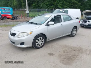 2010 Toyota Corolla z VIN 1NXBU4EE6AZ377110, wystawiony jako IAAI lot #42548701 z przebiegiem 178 167 mil mil oraz . Historia ofert i sprzedaży dostępna na DreamBid. Obrazek 2.