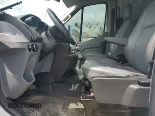 2019 Ford Transit z VIN 1FTYR2XM6KKB14847, wystawiony jako Copart lot #59996485 z przebiegiem 354 486 mil mil oraz Szkoda całkowita • Salvage title. Historia ofert i sprzedaży dostępna na DreamBid. Obrazek 7.
