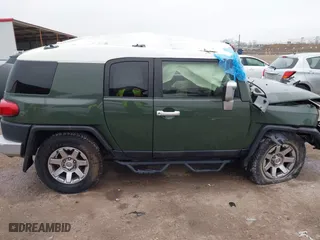 2014 Toyota FJ Cruiser with VIN JTEBU4BF4EK189989, listed as a IAAI auction lot 41600903 with 1 mi miles. Bid and sale history available at carsss.com. Image 13.