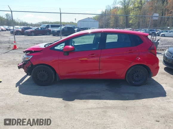 2019 Honda Fit LX with VIN 3HGGK5H48KM749515, listed as a IAAI auction lot 41957816 with 189,453 mi miles. Bid and sale history available at carsss.com. Image 13.