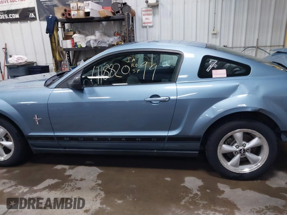 2007 Ford Mustang Deluxe with VIN 1ZVFT80N175343082, listed as a IAAI auction lot 41882099 with 16,629 mi miles and . Bid and sale history available at DreamBid. Image 14.