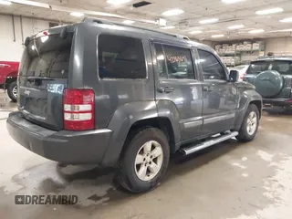 2010 Jeep Liberty Sport с VIN 1J4PN2GK5AW135468, выставлен на аукционе IAAI как лот 42763641 с пробегом 110 650 миль миль и . История ставок и продаж доступна на DreamBid. Изображение 4.