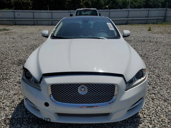 2011 Jaguar XJ XJL with VIN SAJWA2GB6BLV14612, listed as a Copart auction lot 63660355 with 93,763 mi miles and Salvage title. Bid and sale history available at DreamBid. Image 5.