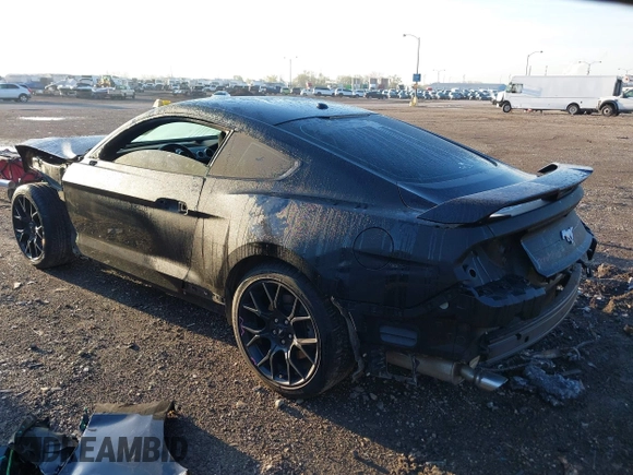 2019 Ford Mustang EcoBoost z VIN 1FA6P8TH7K5180949, wystawiony jako IAAI lot #42093614 z przebiegiem 82 936 mil mil oraz . Historia ofert i sprzedaży dostępna na DreamBid. Obrazek 3.