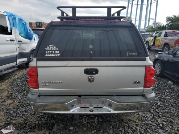 2006 Dodge Dakota SLT with VIN 1D7HW48N36S522858, listed as a Copart auction lot 66431064 with 197,028 mi miles and Salvage Title. Bid and sale history available at carsss.com. Image 6.
