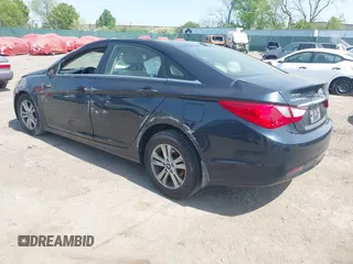 2012 Hyundai Sonata GLS with VIN 5NPEB4AC0CH422955, listed as a IAAI auction lot 42113670 with Not Provided miles. Bid and sale history available at carsss.com. Image 3.