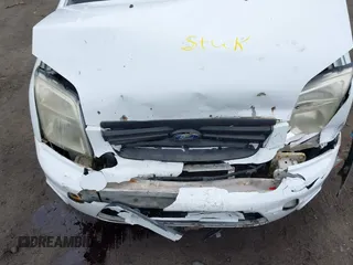 2010 Ford Transit Connect XLT z VIN NM0LS6BN5AT014797, wystawiony jako IAAI lot #42517888 z przebiegiem 163 264 mil mil oraz . Historia ofert i sprzedaży dostępna na DreamBid. Obrazek 12.