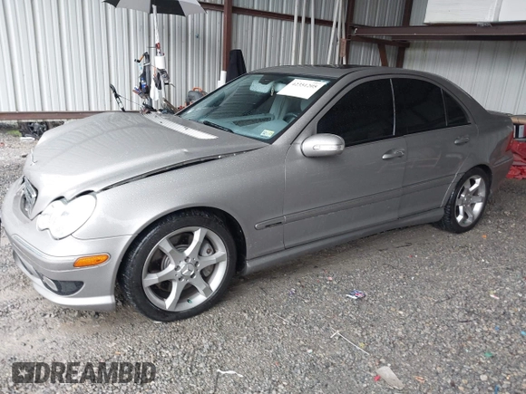 2007 Mercedes-Benz C 230 Sport с VIN WDBRF52H57E026692, выставлен на аукционе IAAI как лот 42351205 с пробегом 78 743 миль миль и . История ставок и продаж доступна на DreamBid. Изображение 2.