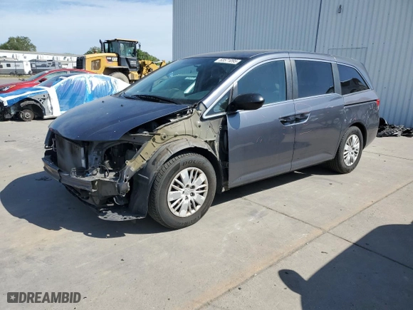 2014 Honda Odyssey LX with VIN 5FNRL5H29EB101385, listed as a Copart auction lot 53571095 with 137,067 mi miles and Salvage Title. Bid and sale history available at carsss.com. Image 1.