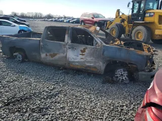 2014 Chevrolet Silverado 1500 LT with VIN 1GCUKREC8EF196308, listed as a Copart auction lot 46889075 with Not Provided miles and Non Repairable. Bid and sale history available at DreamBid. Image 4.