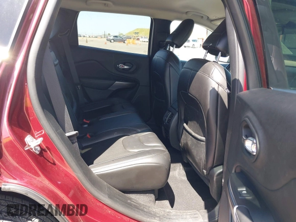 2019 Jeep Cherokee Latitude Plus with VIN 1C4PJLLX6KD346524, listed as a IAAI auction lot 42104323 with 28,223 mi miles and . Bid and sale history available at DreamBid. Image 8.