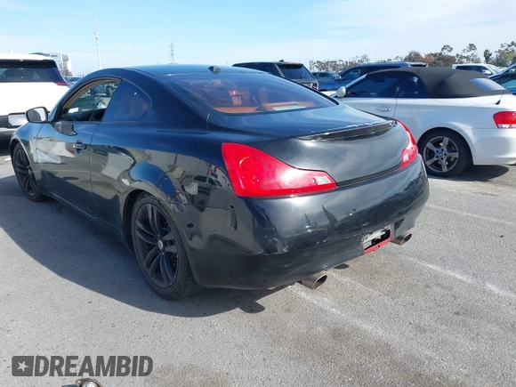 2008 Infiniti G37 Coupe Journey with VIN JNKCV64E08M128796, listed as a IAAI auction lot 41939768 with 155,835 mi miles. Bid and sale history available at carsss.com. Image 3.