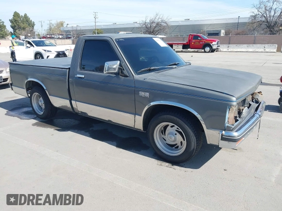 1987 GMC Sonoma with VIN 1GTBS14E2H8501760, listed as a IAAI auction lot 41852033 with 175,529 mi miles and . Bid and sale history available at DreamBid. Image 1.