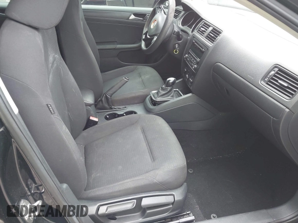 2015 Volkswagen Jetta S with VIN 3VW2K7AJ2FM416007, listed as a IAAI auction lot 42422725 with 95,917 mi miles and . Bid and sale history available at DreamBid. Image 5.