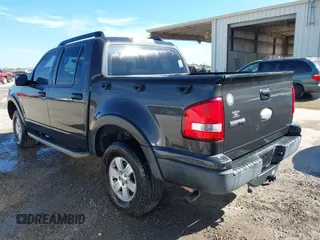 2007 Ford Explorer Sport Trac XLT with VIN 1FMEU31K87UA39106, listed as a IAAI auction lot 42692568 with 131,245 mi miles and . Bid and sale history available at DreamBid. Image 3.