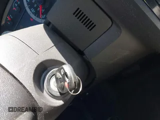 2010 Ford Escape Limited с VIN 1FMCU9EG0AKD06905, выставлен на аукционе IAAI как лот 42389127 с пробегом 116 672 миль миль и . История ставок и продаж доступна на DreamBid. Изображение 11.