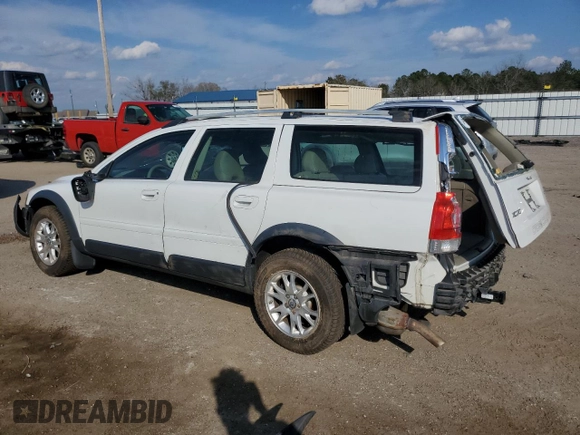 2007 Volvo XC70 with VIN YV4SZ592171259033, listed as a Copart auction lot 47100125 with 224,499 mi miles and Salvage Title. Bid and sale history available at carsss.com. Image 2.