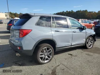 2023 Honda Passport EX-L with VIN 5FNYF8H57PB029944, listed as a Copart auction lot 73536513 with 2,752 mi miles. Bid and sale history available at carsss.com. Image 3.
