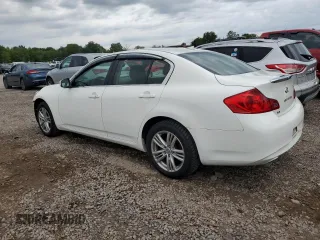2015 Infiniti Q40 with VIN JN1CV6AR6FM522389, listed as a Copart auction lot 70582074 with 113,473 mi miles and Salvage Title. Bid and sale history available at carsss.com. Image 2.