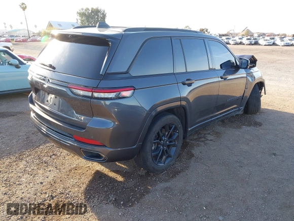 2024 Jeep Grand Cherokee with VIN 1C4RJYB65R8956514, listed as a IAAI auction lot 42014321 with 25,568 mi miles and . Bid and sale history available at DreamBid. Image 4.