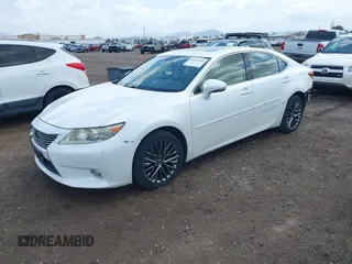 2013 Lexus ES 4dr Sdn with VIN JTHBK1GG9D2014631, listed as a IAAI auction lot 41931985 with 168,385 mi miles. Bid and sale history available at carsss.com. Image 2.