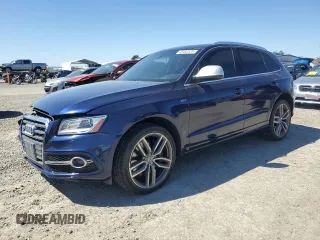 2014 Audi SQ5 with VIN WA1VGBFP4EA044659, listed as a Copart auction lot 49452835 with 114,813 mi miles and Salvage Title. Bid and sale history available at DreamBid. Image 1.