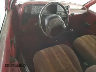 1990 Ford Bronco z VIN 1FMCU14TXLUA68729, wystawiony jako Copart lot #45366995 z przebiegiem 389 150 mil mil oraz Czysty tytuł • Clean title. Historia ofert i sprzedaży dostępna na DreamBid. Obrazek 8.