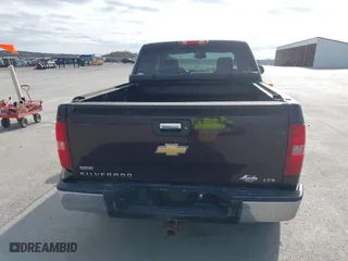 2008 Chevrolet Silverado 1500 LTZ with VIN 2GCEK133081240175, listed as a IAAI auction lot 42024317 with 214,559 mi miles. Bid and sale history available at carsss.com. Image 17.