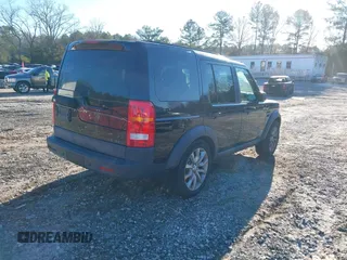 2008 Land Rover LR3 SE with VIN SALAE25498A447115, listed as a IAAI auction lot 41155332 with 198,571 mi miles. Bid and sale history available at carsss.com. Image 4.