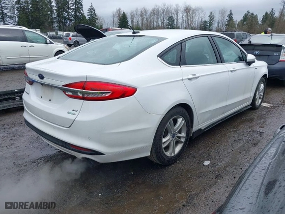 2018 Ford Fusion SE with VIN 3FA6P0HD7JR180937, listed as a IAAI auction lot 41841957 with 106,231 mi miles. Bid and sale history available at carsss.com. Image 4.