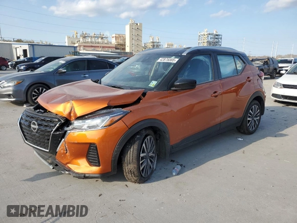 2024 Nissan Kicks SV with VIN 3N1CP5CV7RL561747, listed as a Copart auction lot 42876005 with 10,423 mi miles and Salvage Title. Bid and sale history available at DreamBid. Image 1.