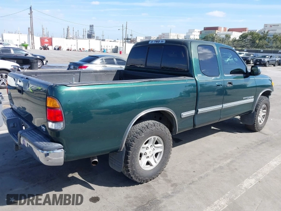 2000 Toyota Tundra SR5 with VIN 5TBRT3417YS122889, listed as a IAAI auction lot 41711107 with 288,475 mi miles and . Bid and sale history available at DreamBid. Image 4.